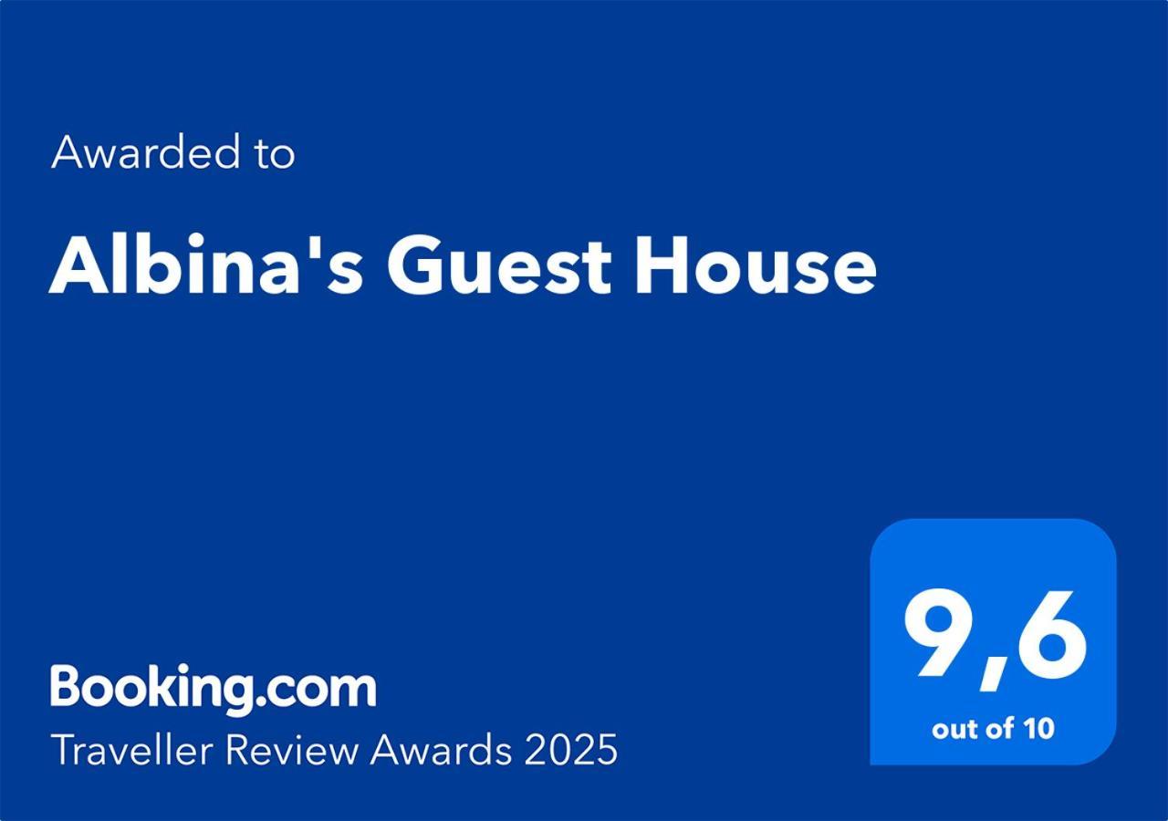 Albina'S Guest House เลซาเดอปัลเมรา ภายนอก รูปภาพ