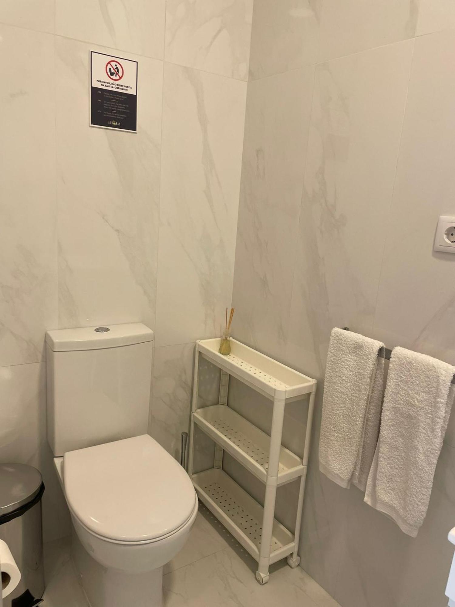 Albina'S Guest House เลซาเดอปัลเมรา ภายนอก รูปภาพ
